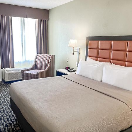 Quality Inn Airport - Cruise Port Tampa Eksteriør bilde