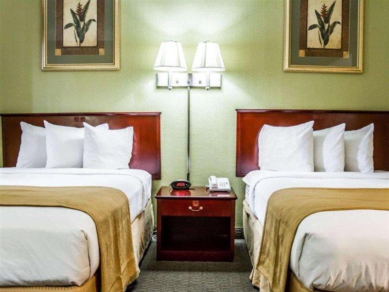 Quality Inn Airport - Cruise Port Tampa Eksteriør bilde