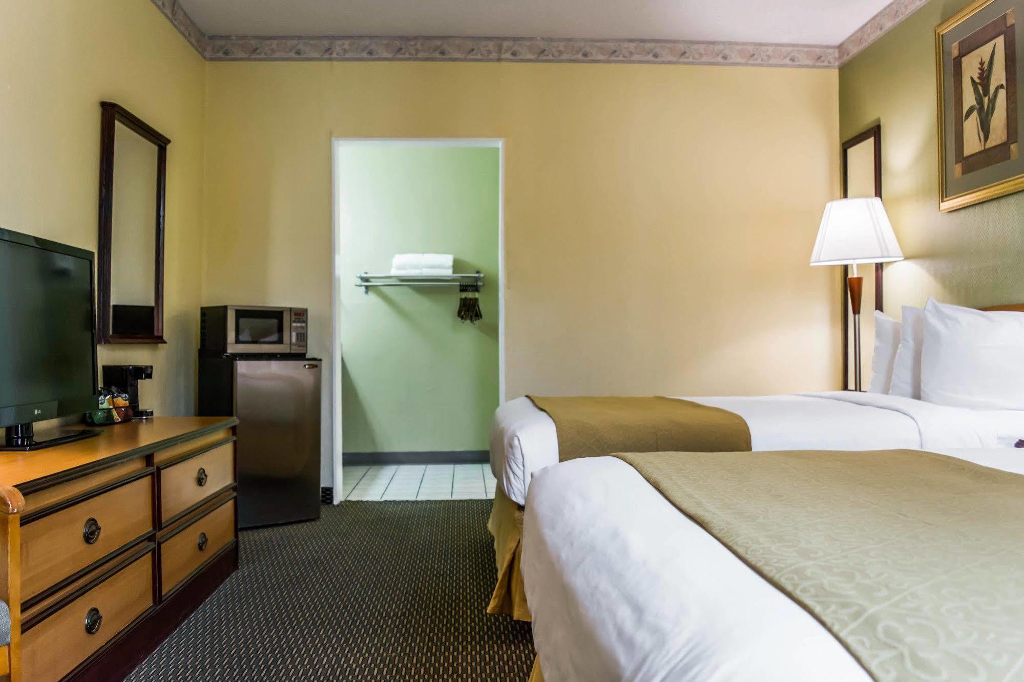 Quality Inn Airport - Cruise Port Tampa Eksteriør bilde